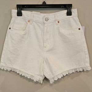 NWT BLANKNYC Denim Shorts: White W/ White Eyelet‎ Trim: Size- 27